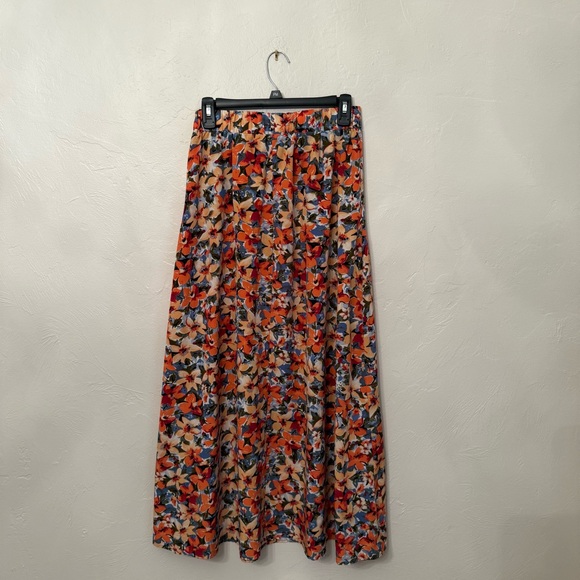 Shein Floral Multi-Color 2-piece set - Picture 3 of 5